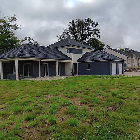 Chambre Privee Dans Une Maison Familiale Charmes  Exteriör bild